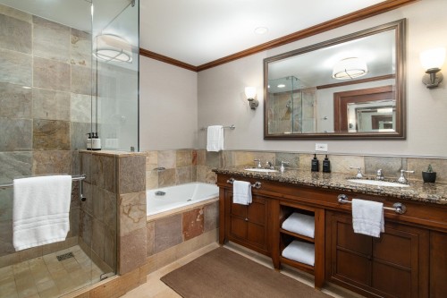 511/512-4591 Blackcomb Way, Whistler, BC 