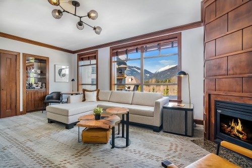 511/512-4591 Blackcomb Way, Whistler, BC 