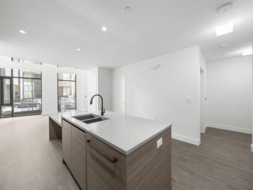 8577 Rivergrass Drive, Vancouver, BC 