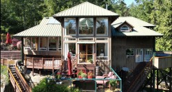 486 Bluff Way  Mayne Island, BC V0N 2J2