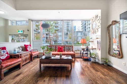 105-7117 Elmbridge Way, Richmond, BC 