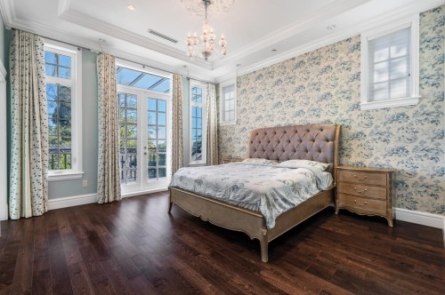 738 54Th Avenue W, Vancouver, BC 