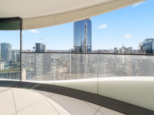 2602-1033 Nelson Street, Vancouver, BC 