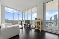 3408-2085 Skyline Court  Burnaby, BC V5C 0M6