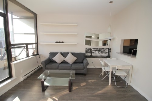 909-1010 Howe Street, Vancouver, BC 