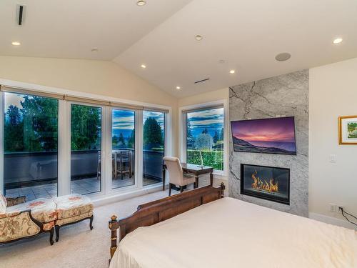 2408 Mathers Avenue, West Vancouver, BC 