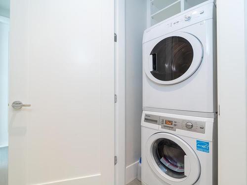 2408 Mathers Avenue, West Vancouver, BC 