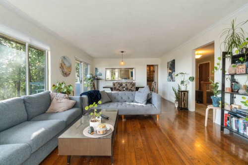 5189 Madeira Court, North Vancouver, BC 