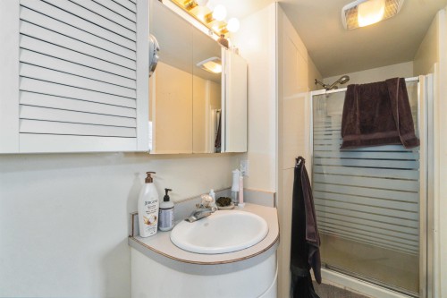 5189 Madeira Court, North Vancouver, BC 