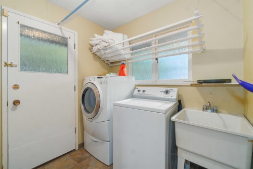 5189 Madeira Court, North Vancouver, BC 