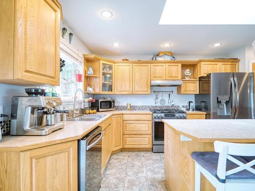 6302 Jasper Road, Sechelt, BC 