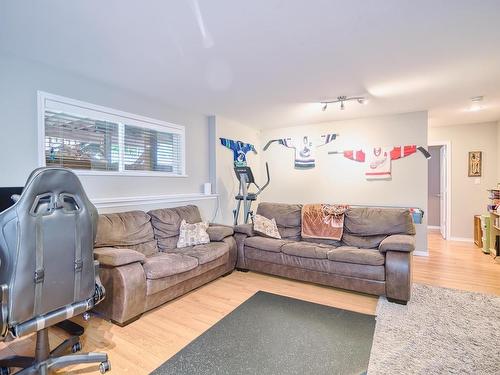 6302 Jasper Road, Sechelt, BC 