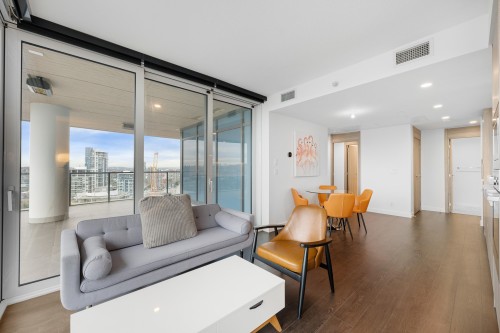 2402-4890 Lougheed Highway  Burnaby, BC V5C 0N1