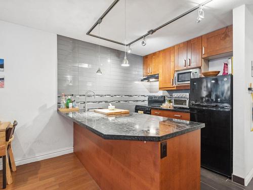 615-1330 Burrard Street, Vancouver, BC 