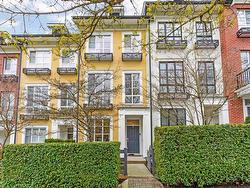 11-1248 Holtby Street  Coquitlam, BC V3B 0E5