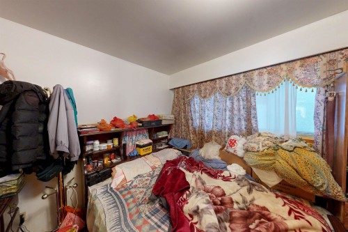 1349 14Th Avenue E, Vancouver, BC 