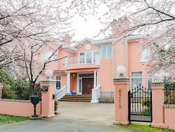 6718 Burns Street  Burnaby, BC V5E 1T4