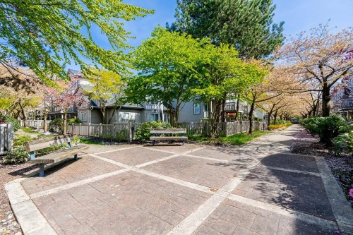 33-6588 Barnard Drive, Richmond, BC 