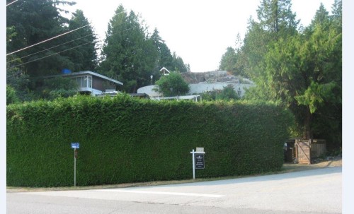 4405 Marine Drive, West Vancouver, BC 