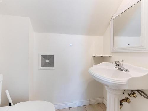 2146 33Rd Avenue W, Vancouver, BC 