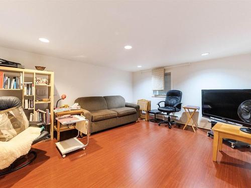 2146 33Rd Avenue W, Vancouver, BC 