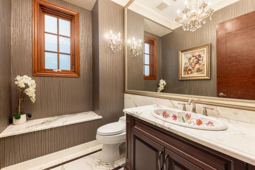 5376 Connaught Drive, Vancouver, BC 