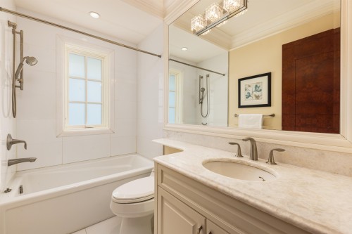 5376 Connaught Drive, Vancouver, BC 