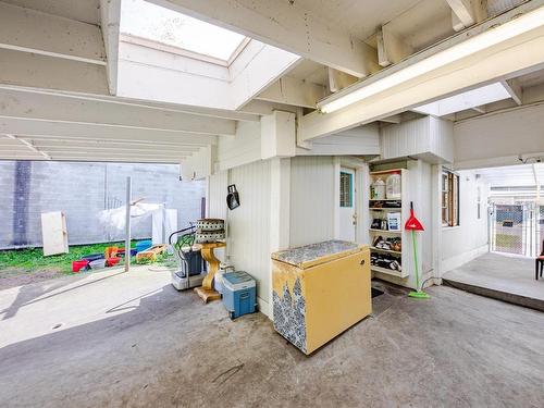 2617 Kingsway Avenue, Port Coquitlam, BC 