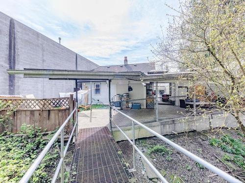 2617 Kingsway Avenue, Port Coquitlam, BC 