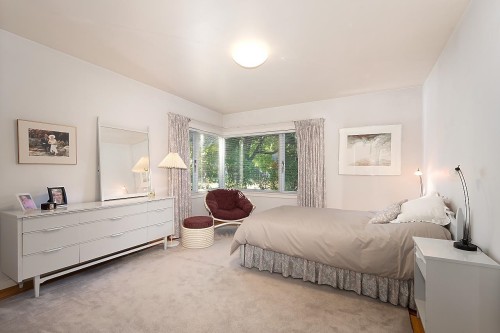 4726 7Th Avenue W, Vancouver, BC 