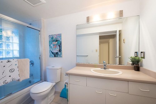 4726 7Th Avenue W, Vancouver, BC 