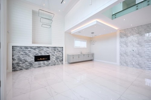 7680 Steveston Highway, Richmond, BC 