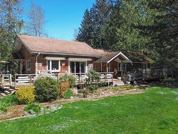 1020 Finch Drive  Squamish, BC V8B 0C2