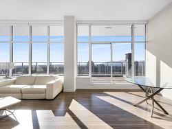 2601-6288 Cassie Avenue  Burnaby, BC V5H 0H7