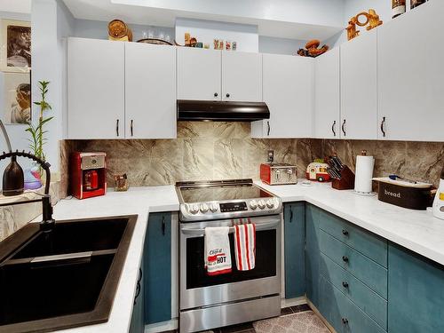 8-123 Seventh Street, New Westminster, BC 