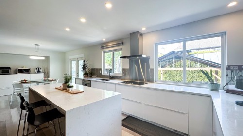 4683 54 Street  Delta, BC V4K 3Y5