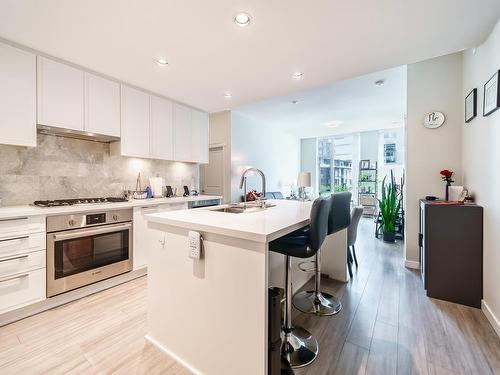 301-3188 Riverwalk Avenue, Vancouver, BC 