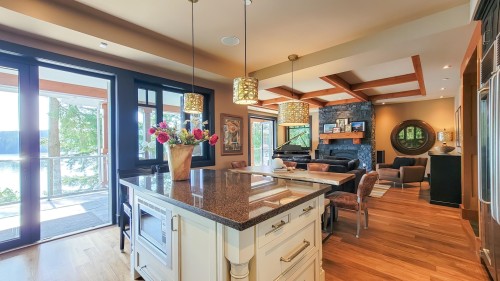 5125 Indian River Drive, North Vancouver, BC 