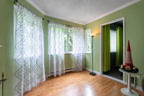 402-9880 Manchester Drive, Burnaby, BC 