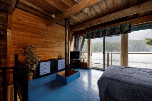 11 East Of Croker Island, North Vancouver, BC 