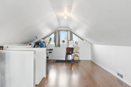 2968 20Th Avenue W, Vancouver, BC 