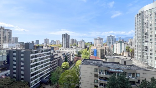 1206-909 Burrard Street, Vancouver, BC 