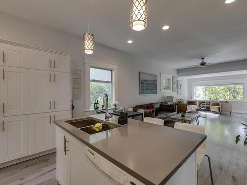 1577 26Th Avenue E, Vancouver, BC 