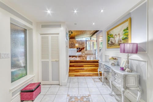 990 Kinsac Street, Coquitlam, BC 