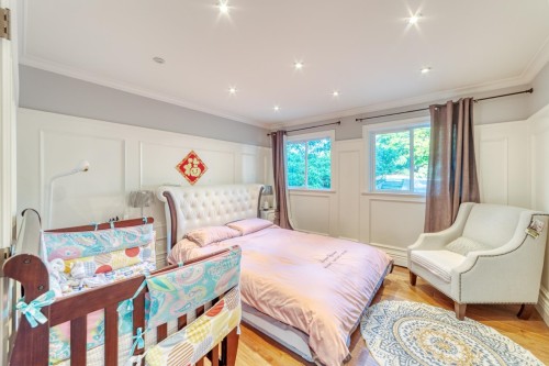 990 Kinsac Street, Coquitlam, BC 