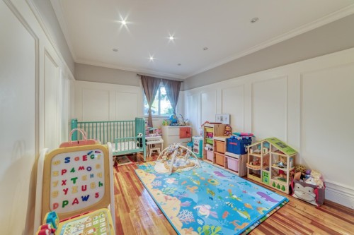 990 Kinsac Street, Coquitlam, BC 