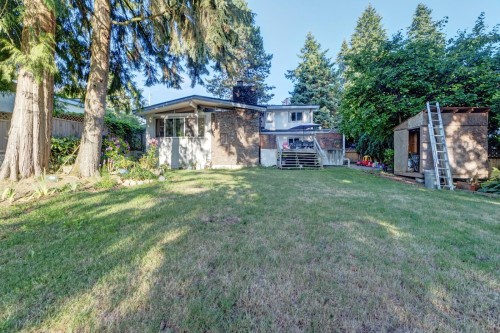 990 Kinsac Street, Coquitlam, BC 