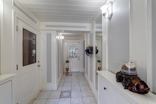 990 Kinsac Street, Coquitlam, BC 