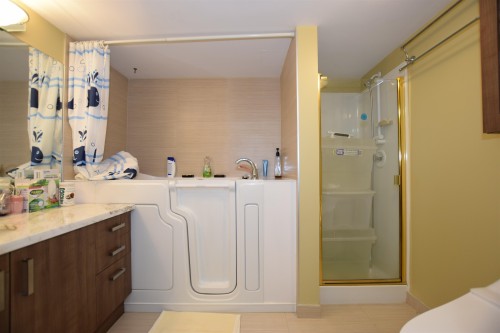 1105-1180 Pinetree Way, Coquitlam, BC 