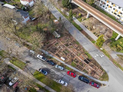 2255 24Th Avenue E, Vancouver, BC 